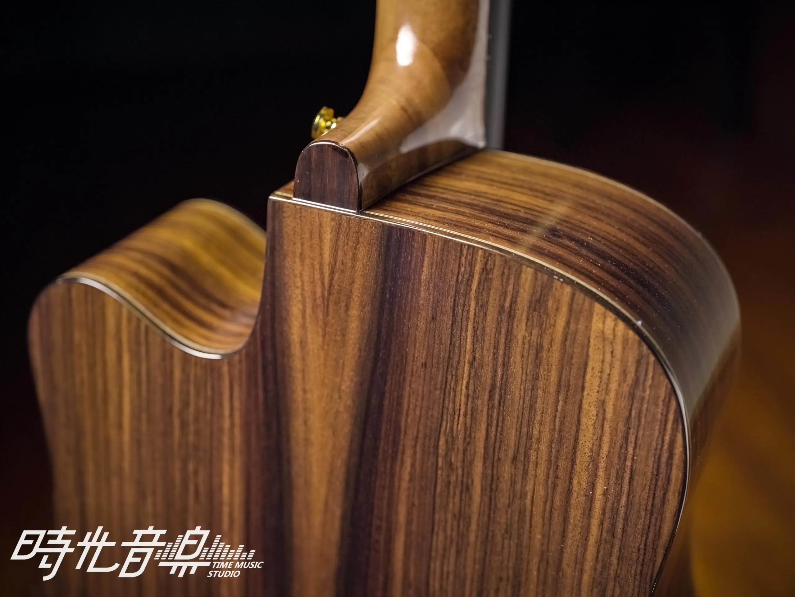 Naga S 20dc 鄭成河 光系列 面單木吉他 附袋4 Scaled 1