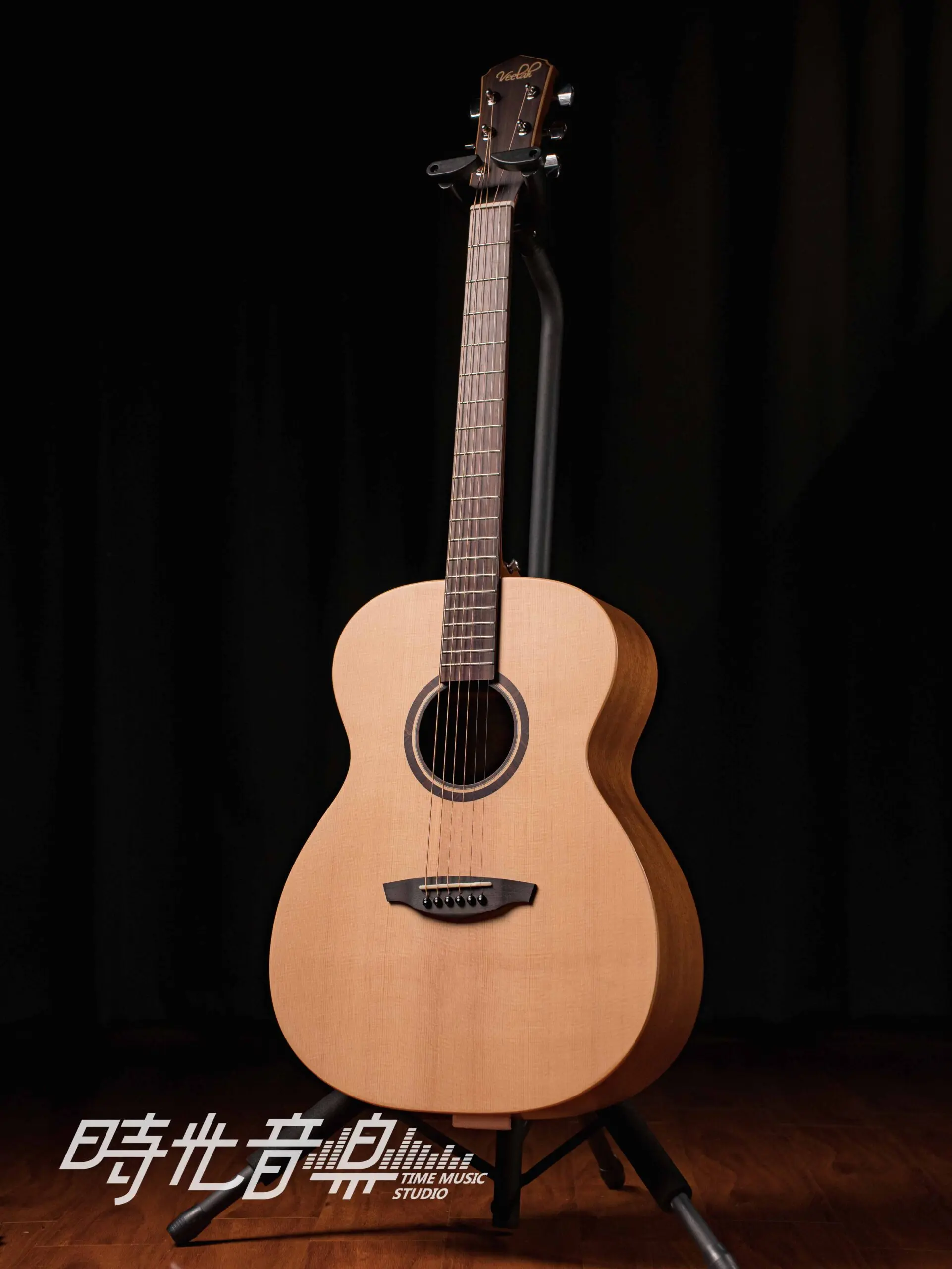 00000012 Veelah V1 Om 雲杉 民謠吉他 面單 Scaled 1